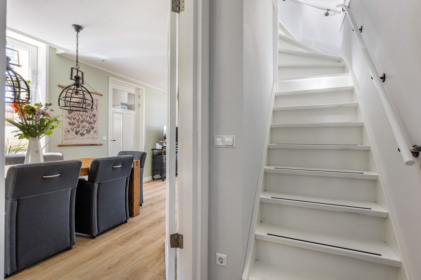 Hoekwoning te koop: Singel 33, Woerden