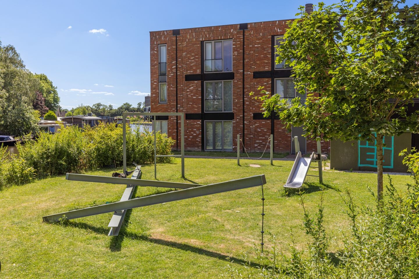 Hoekwoning te koop: Singel 33, Woerden