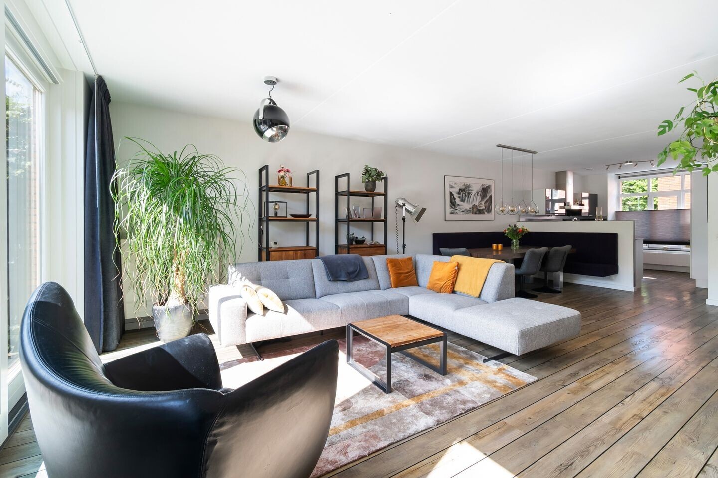 Tussenwoning te koop: Singelplein 54, Woerden