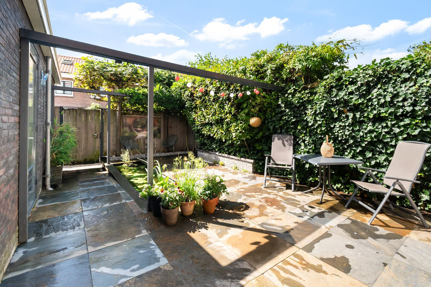 Tussenwoning te koop: Singelplein 54, Woerden
