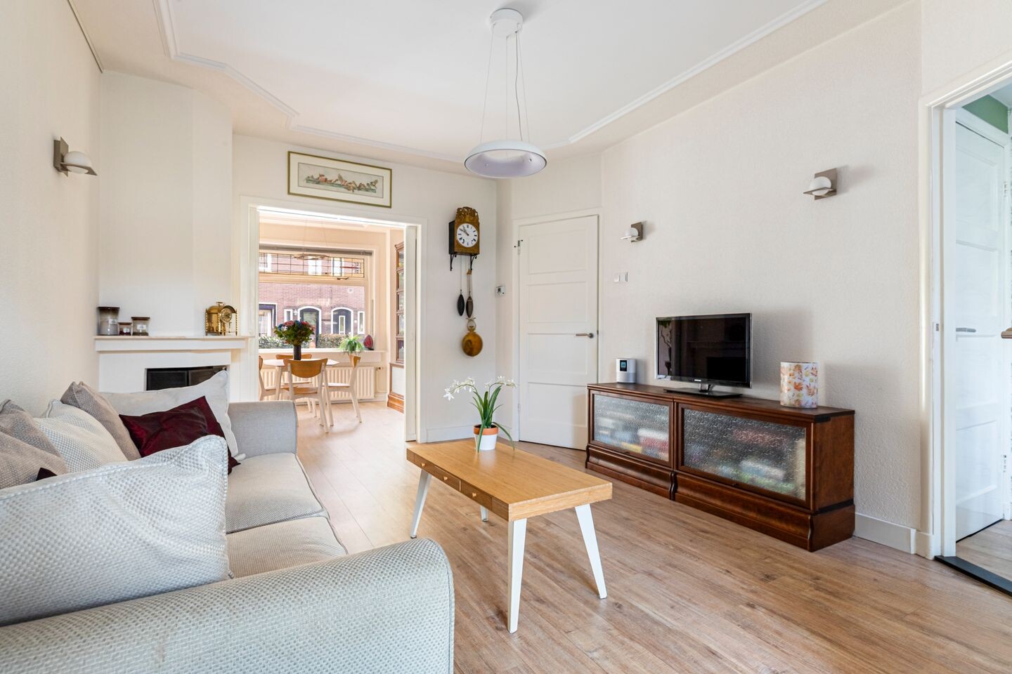 Tussenwoning te koop: Dahliastraat 34, Woerden