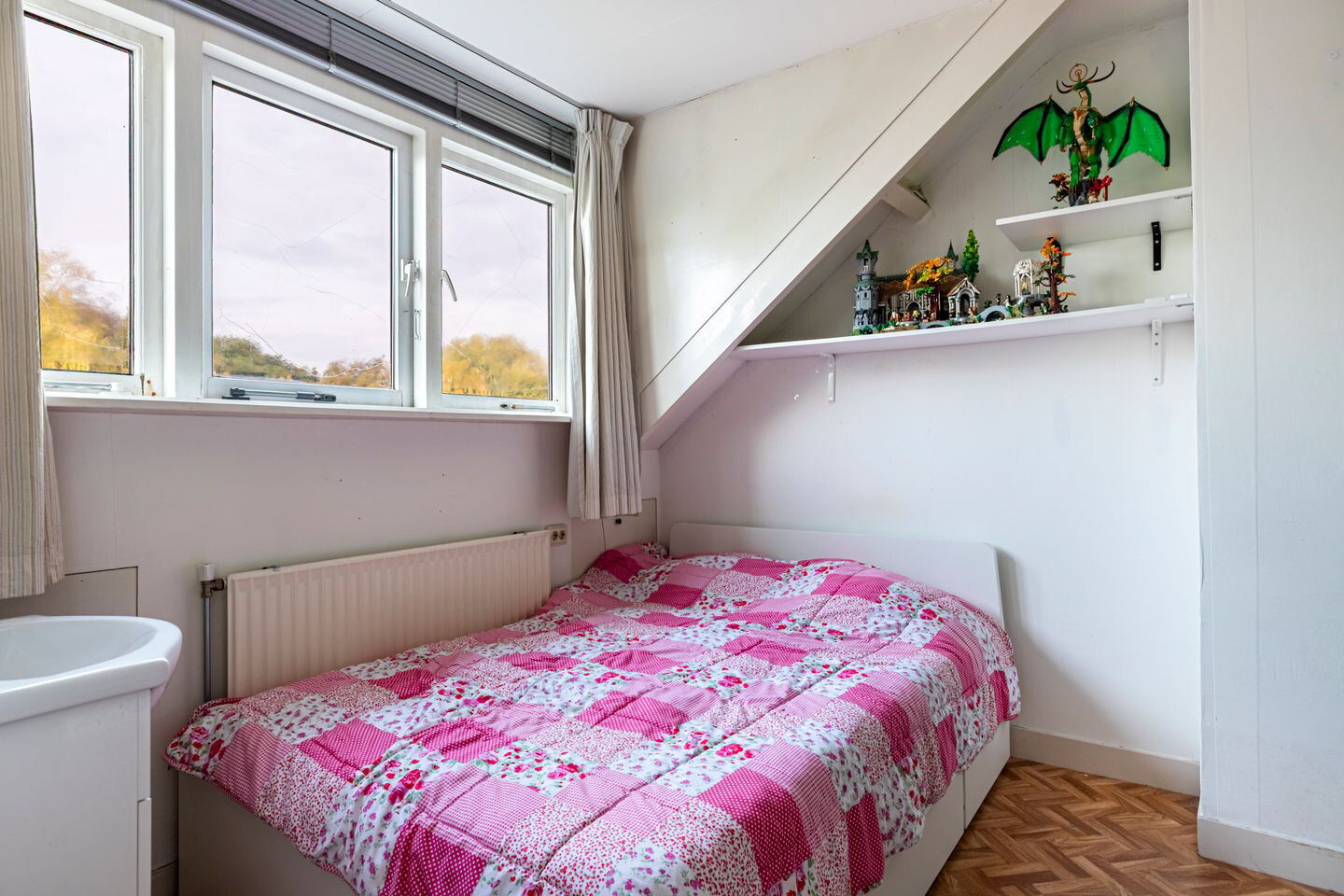 Tussenwoning te koop: Dahliastraat 34, Woerden