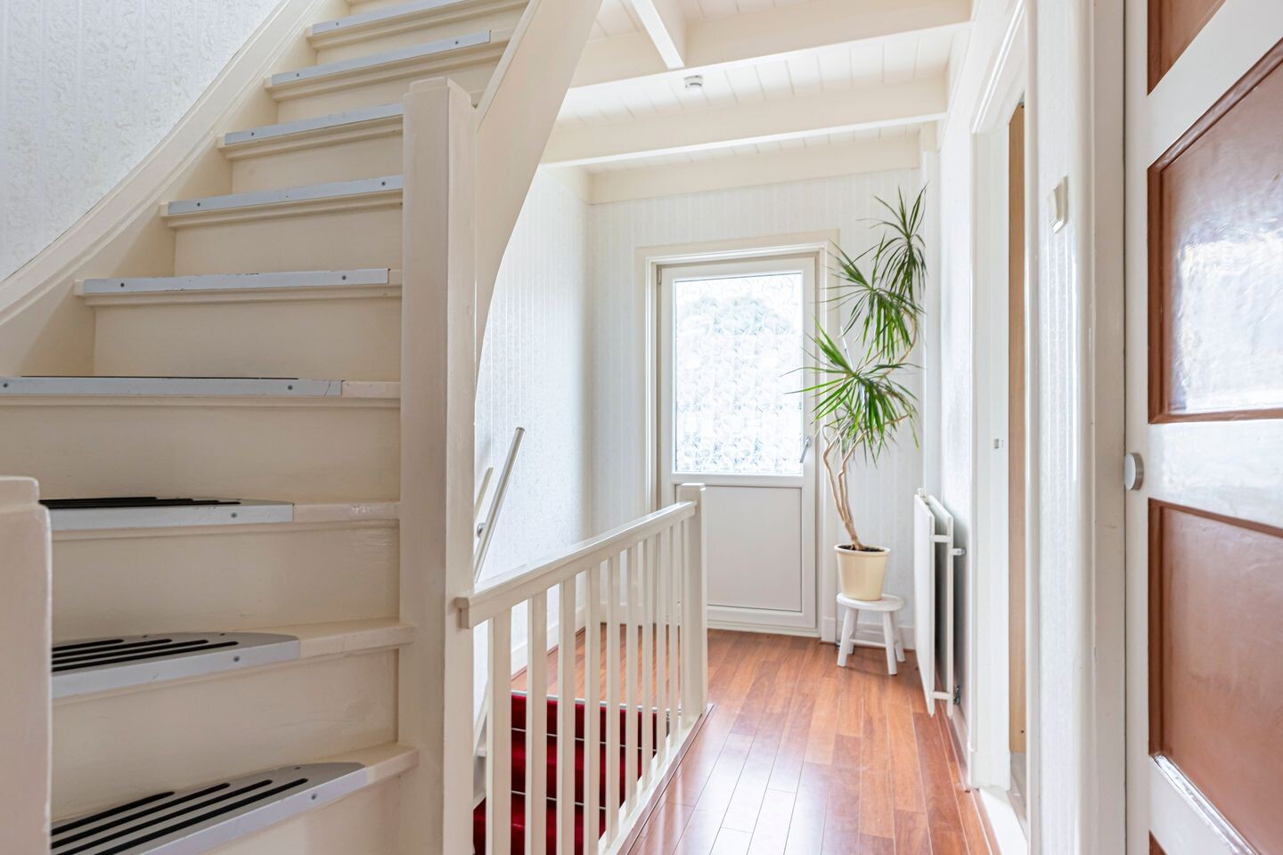 Tussenwoning te koop: Dahliastraat 34, Woerden