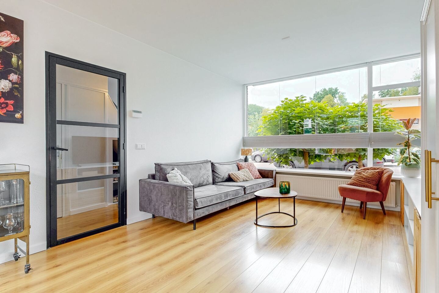 Tussenwoning te koop: Esdoornlaan 9, Woerden