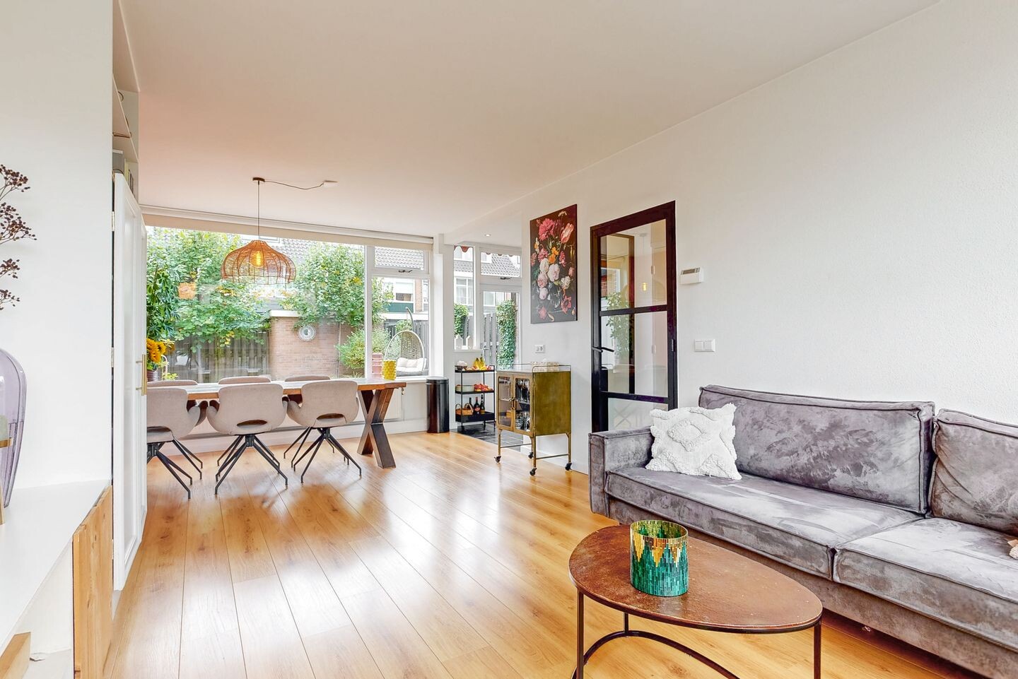 Tussenwoning te koop: Esdoornlaan 9, Woerden
