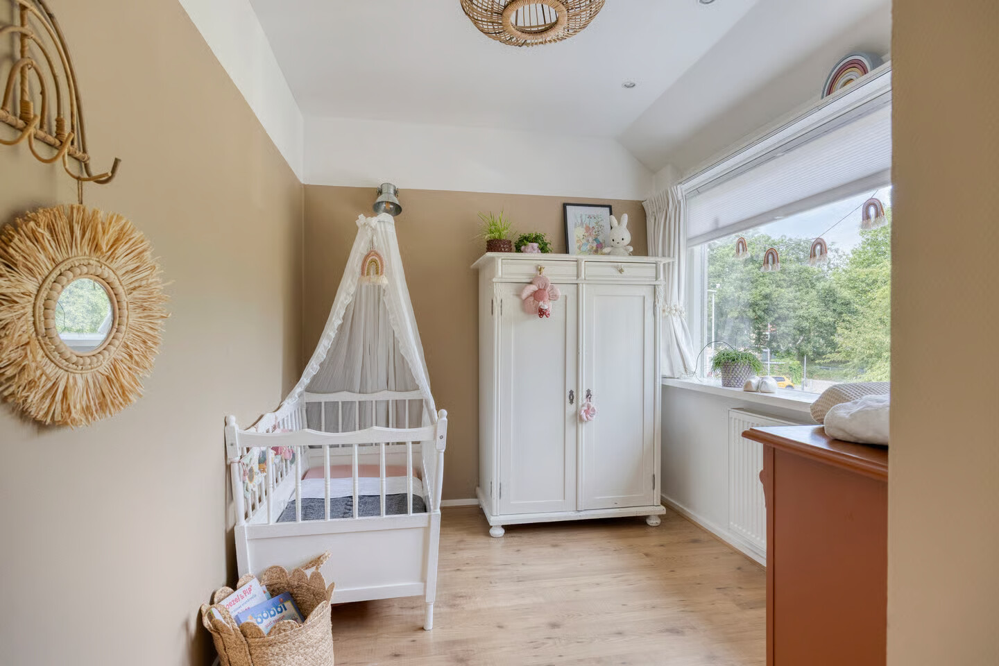 Tussenwoning te koop: Geraniumstraat 17, Woerden