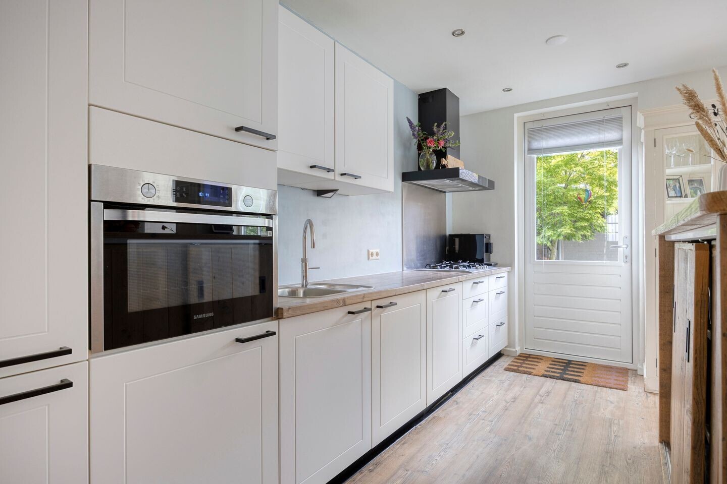 Tussenwoning te koop: Geraniumstraat 17, Woerden