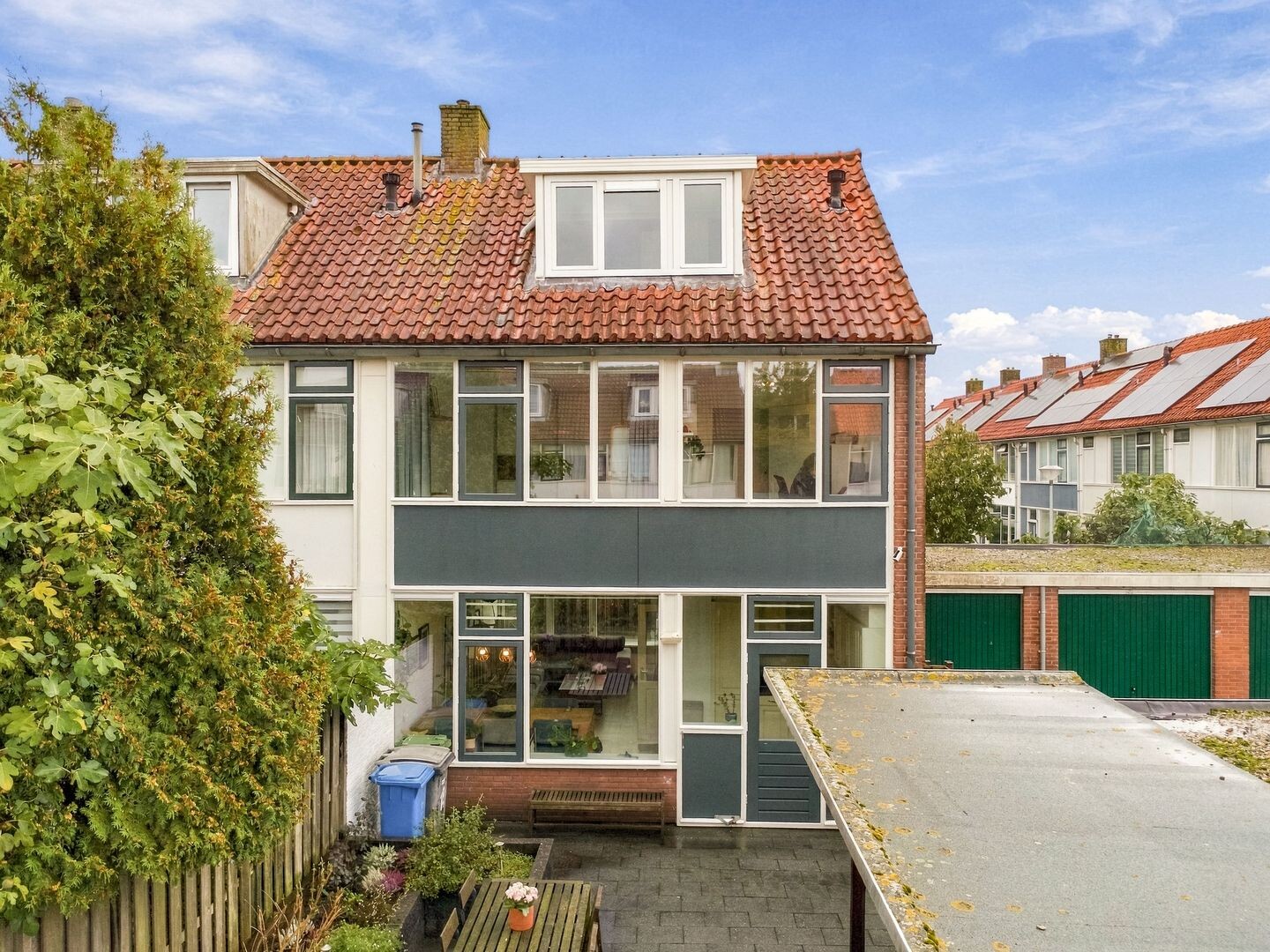 Tussenwoning te koop: Derkinderenstraat 14, Woerden