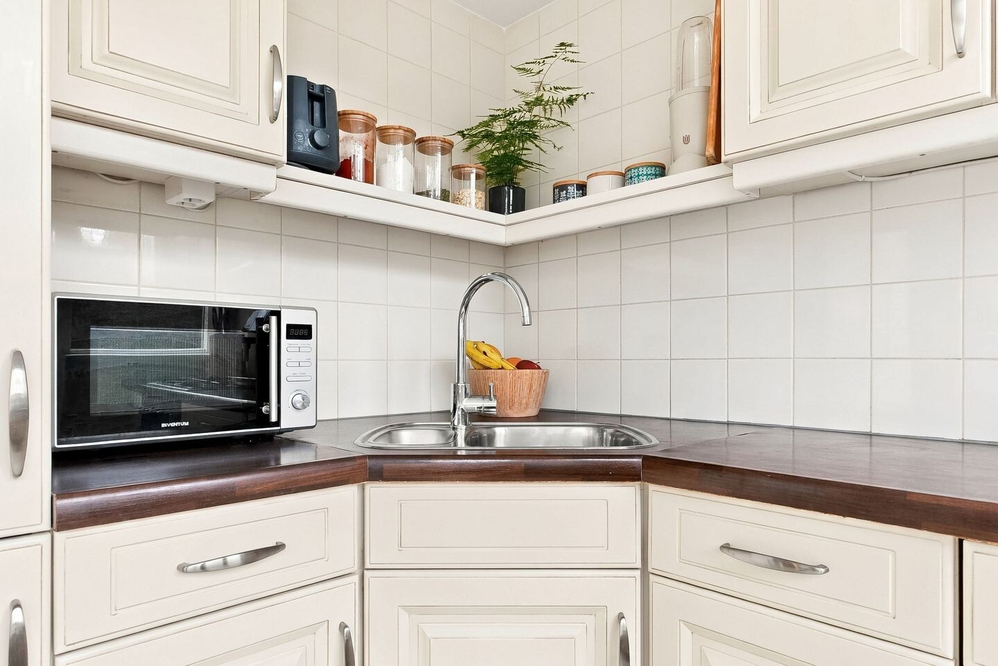 Tussenwoning te koop: Derkinderenstraat 14, Woerden