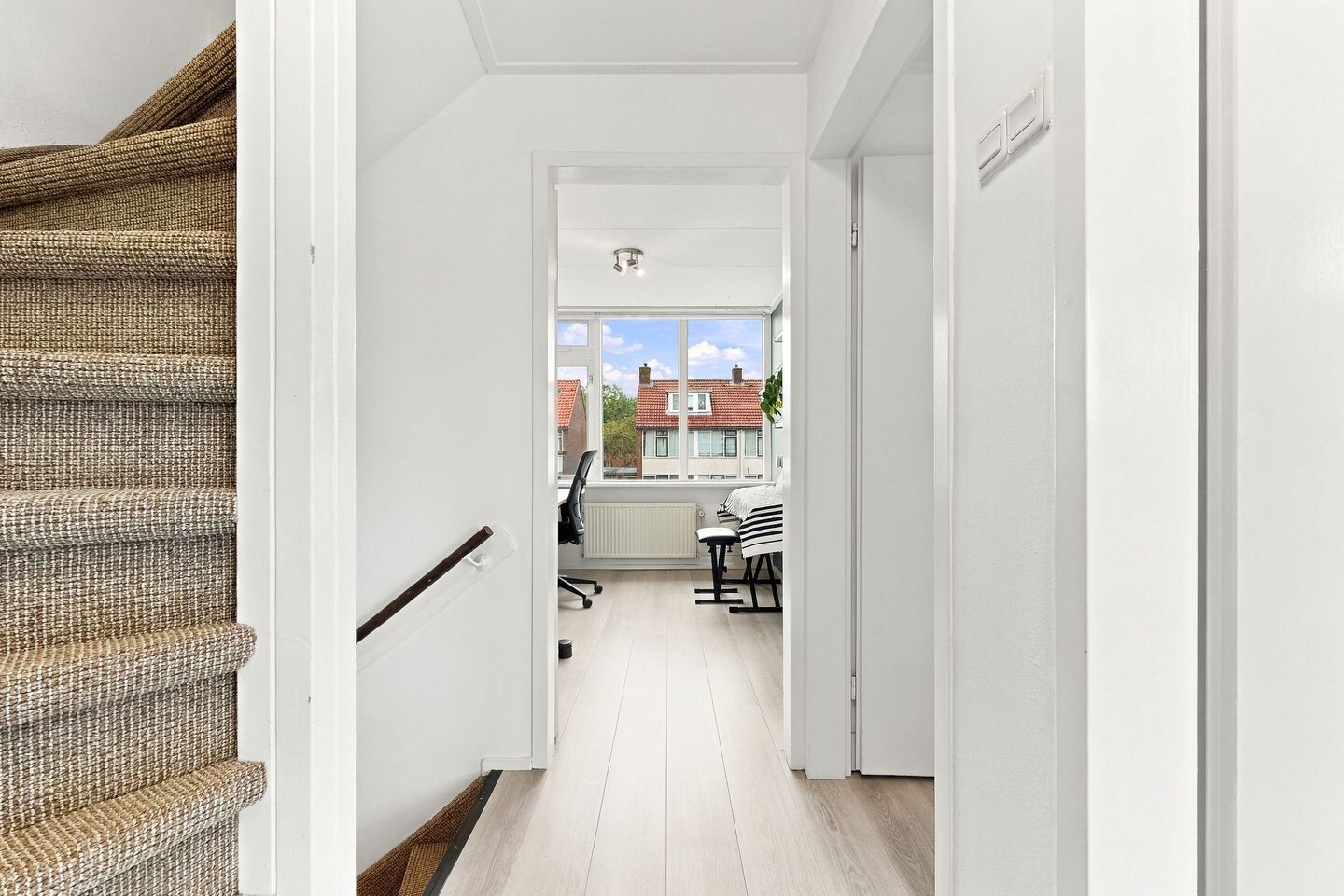 Tussenwoning te koop: Derkinderenstraat 14, Woerden
