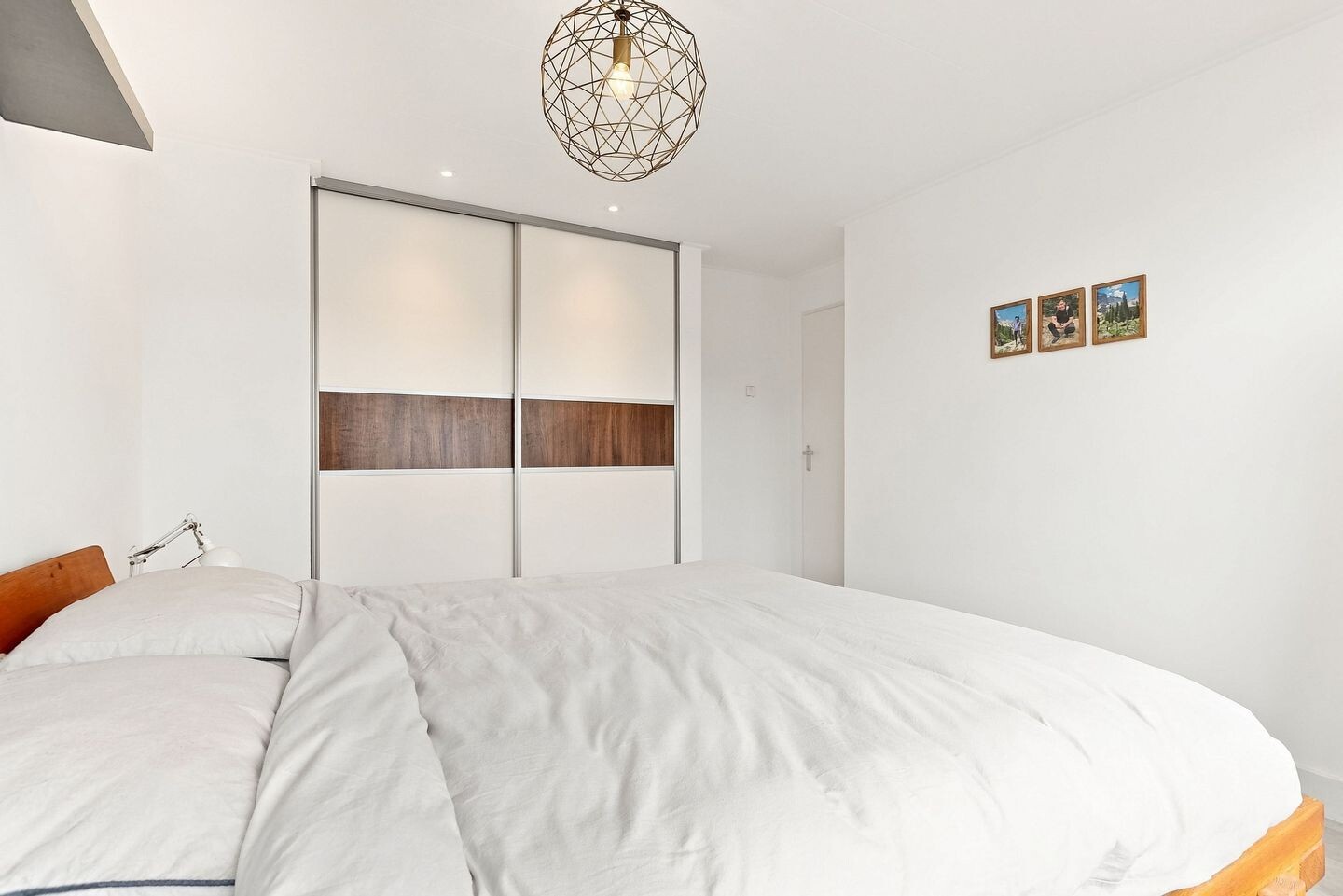 Tussenwoning te koop: Derkinderenstraat 14, Woerden
