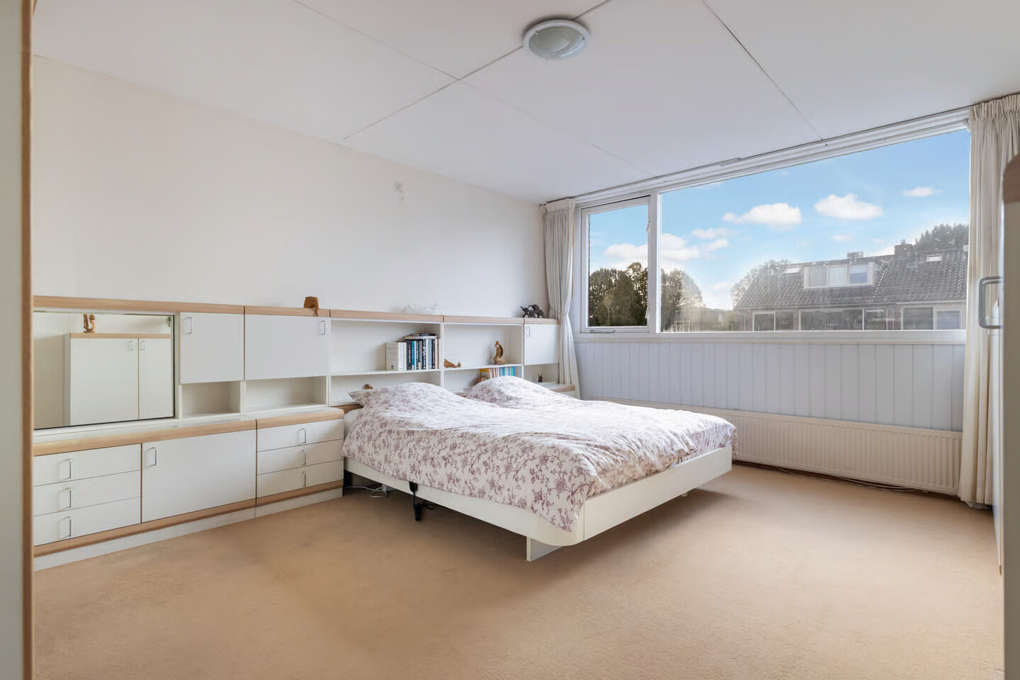 Tussenwoning te koop: Marius Bauerstraat 3, Woerden