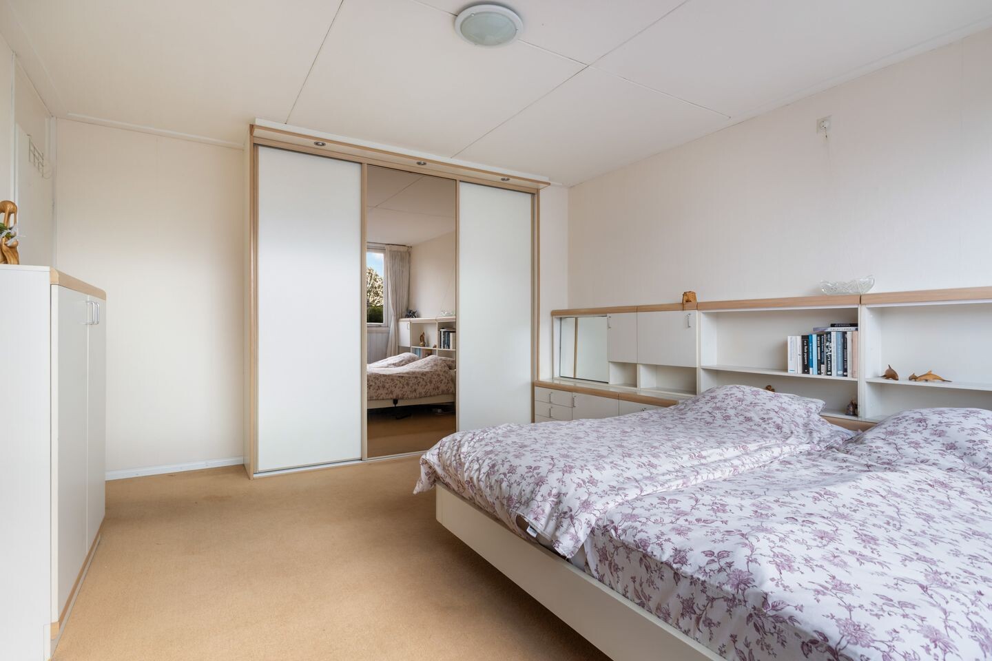 Tussenwoning te koop: Marius Bauerstraat 3, Woerden