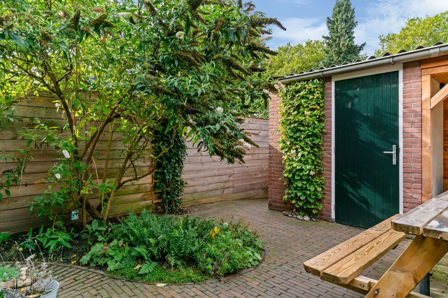 Tussenwoning te koop: De Brauwstraat 11, Woerden