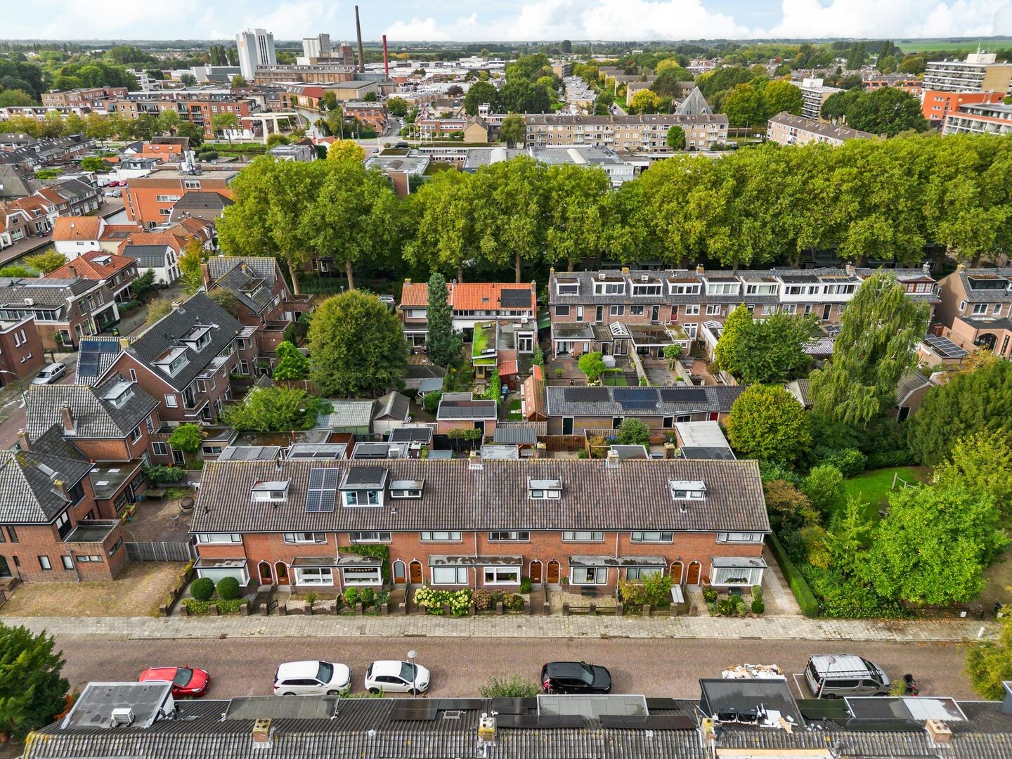 Tussenwoning te koop: De Brauwstraat 11, Woerden