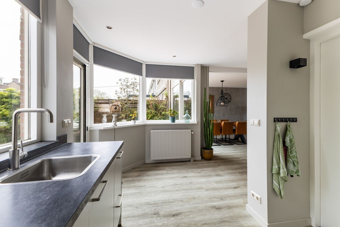Hoekwoning te koop: Leo Gestelstraat 1, Woerden