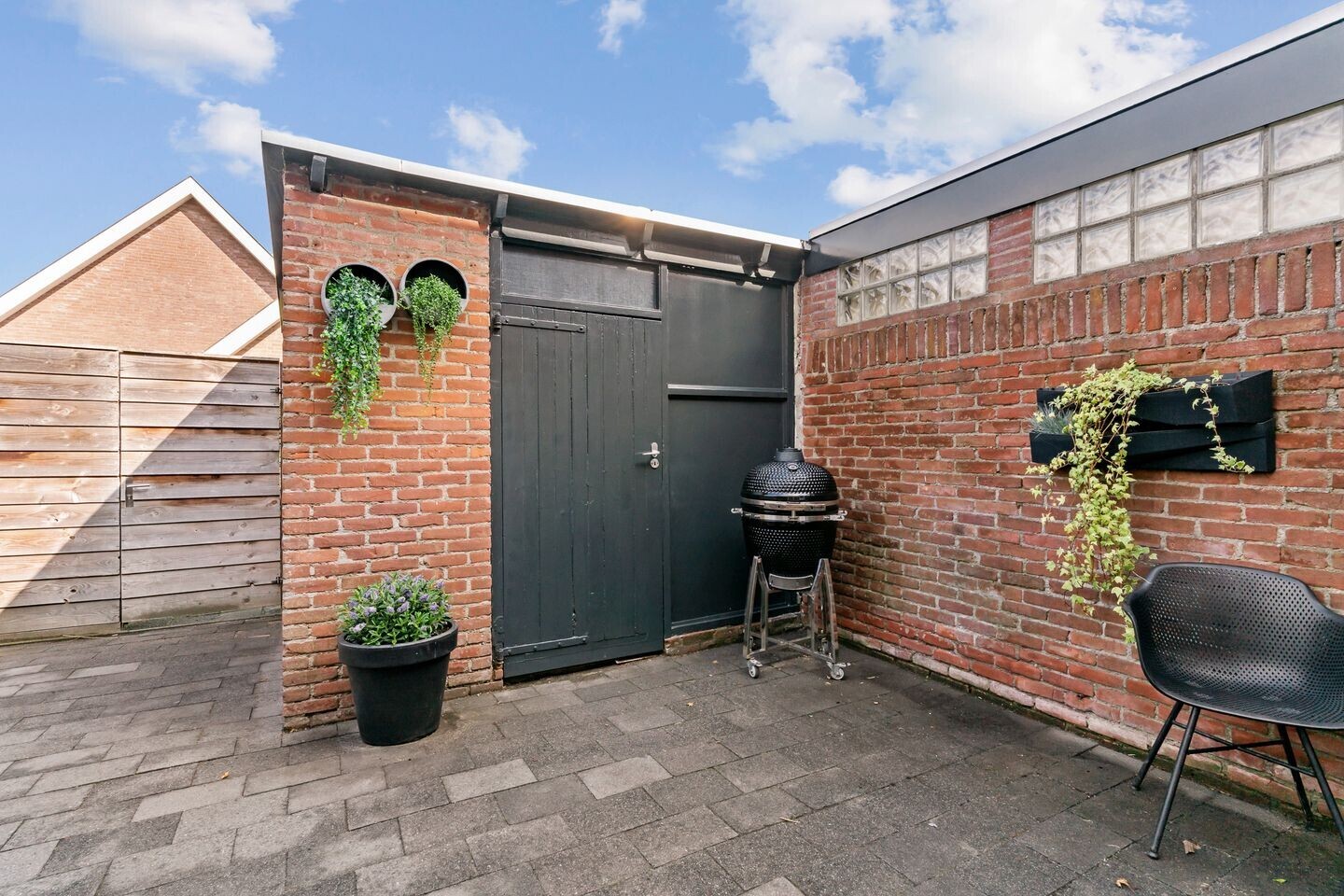 Tussenwoning te koop: Paulus Buyslaan 19, Woerden