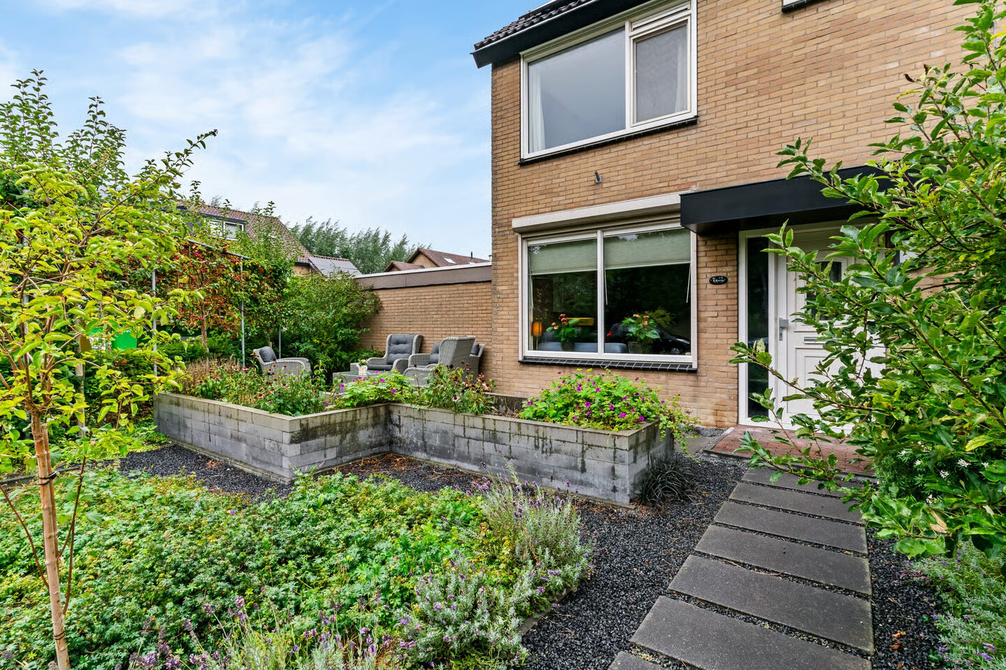 Tussenwoning te koop: Aalberse-lanen 15, Woerden