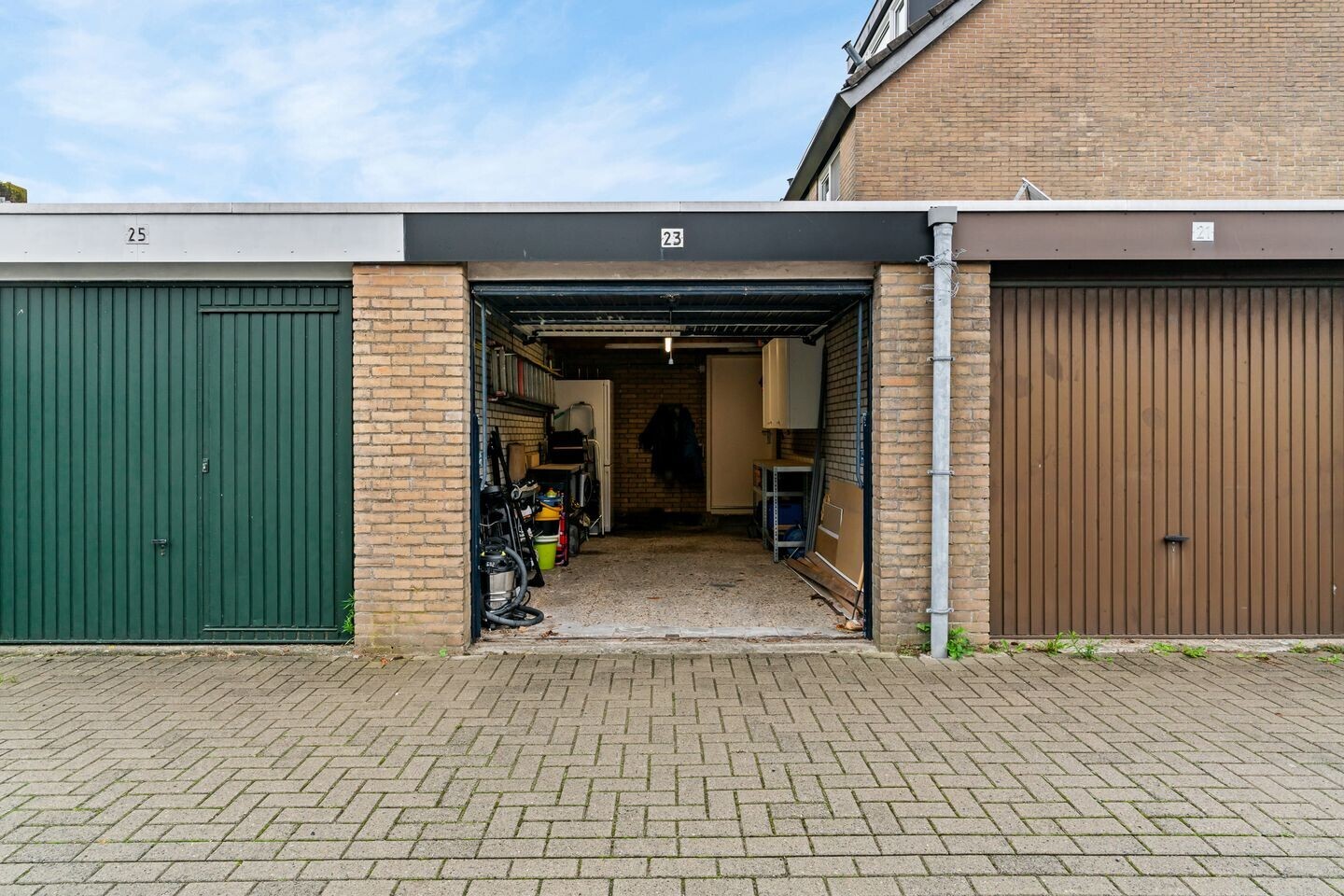 Tussenwoning te koop: Aalberse-lanen 15, Woerden