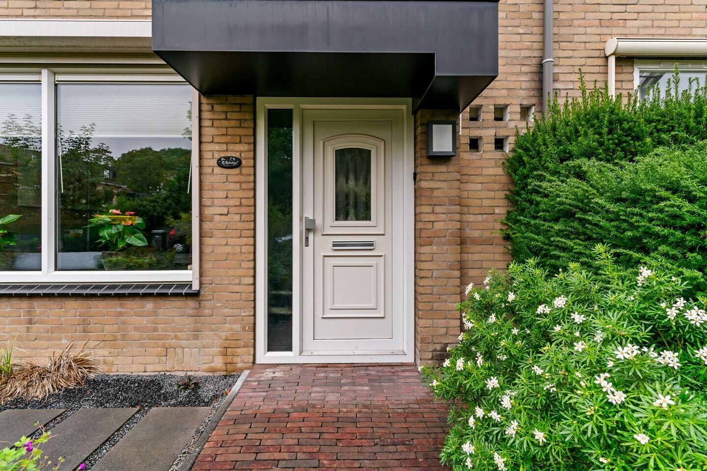 Tussenwoning te koop: Aalberse-lanen 15, Woerden