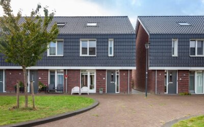 Joop den Uylhof 10