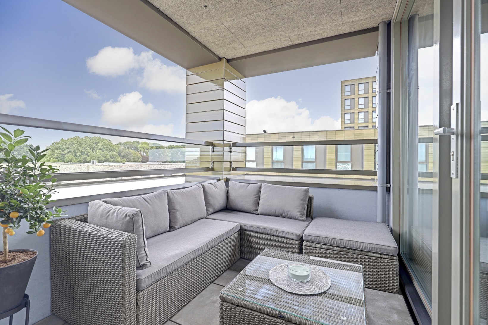 Appartement te koop: Ien Daleslaan 14, Woerden