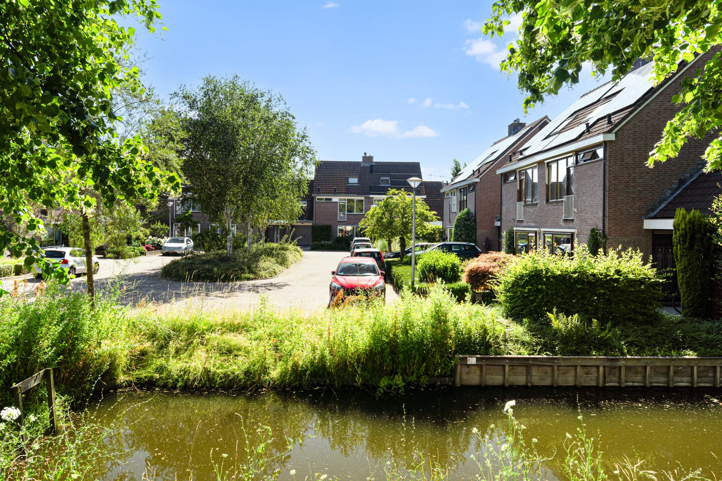 Tussenwoning te koop: Prins Mauritssingel 12, Woerden