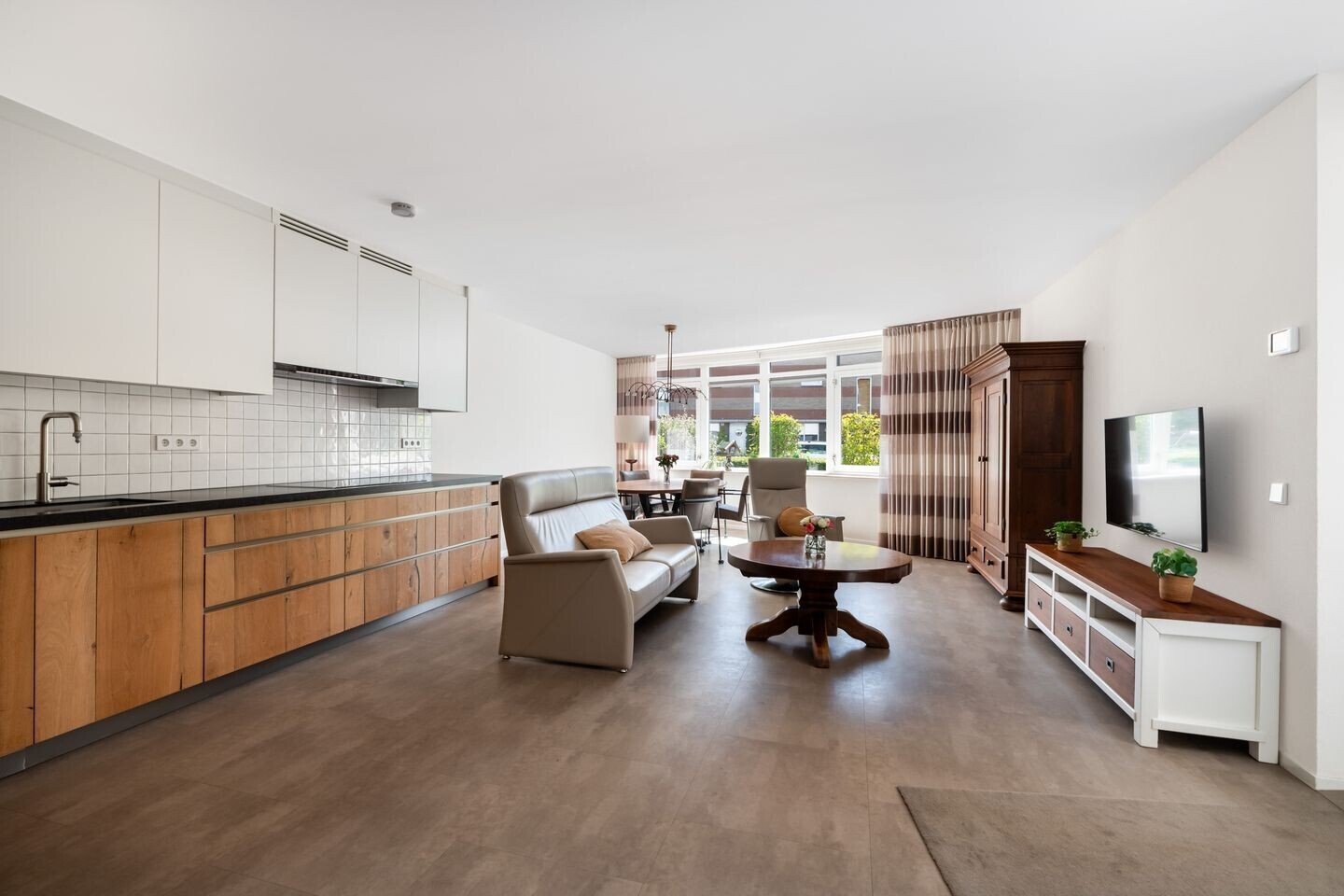 Appartement te koop: Luxemburglaan 4, Woerden