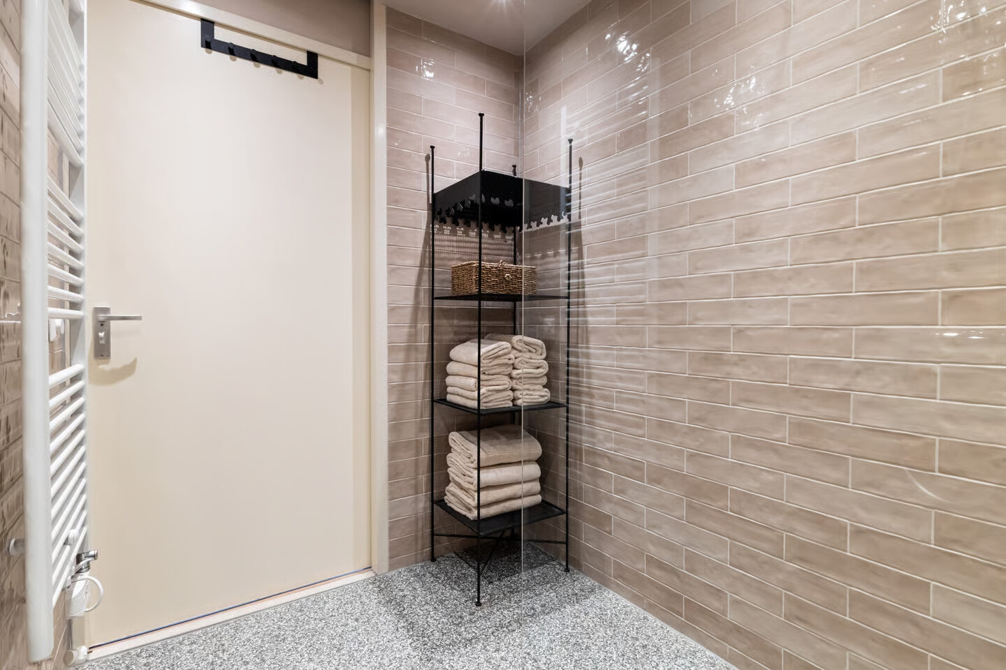 Appartement te koop: Andersenhof 36, Woerden