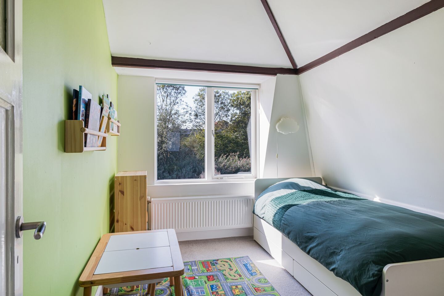 Twee-onder-één-kap te koop: Linschoterweg 37, Woerden