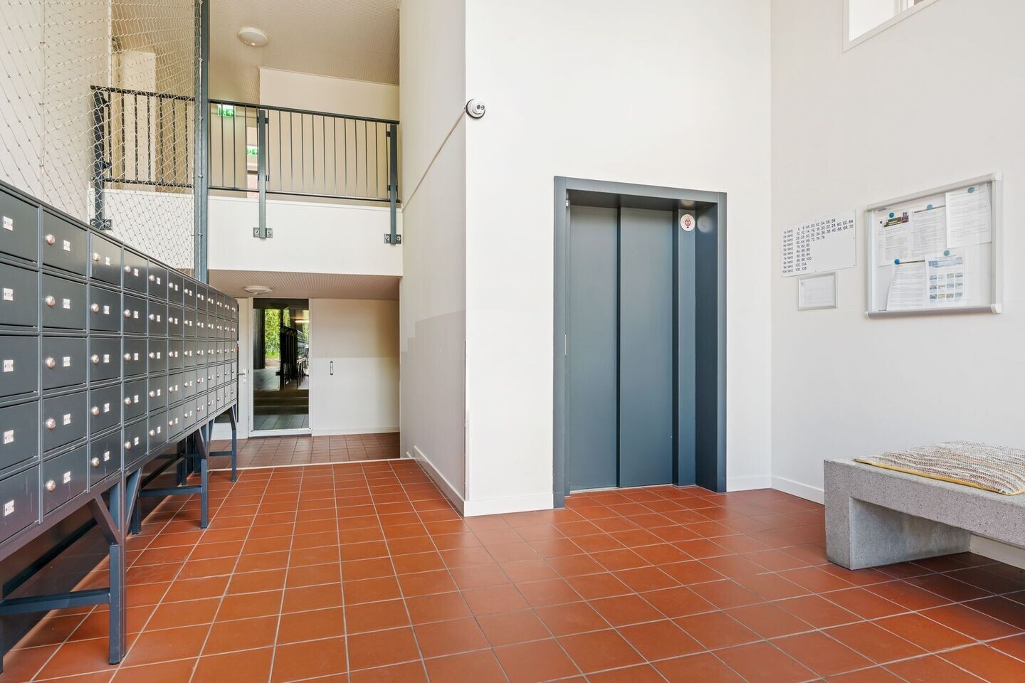 Appartement te koop: Veluwemeer 108, Woerden