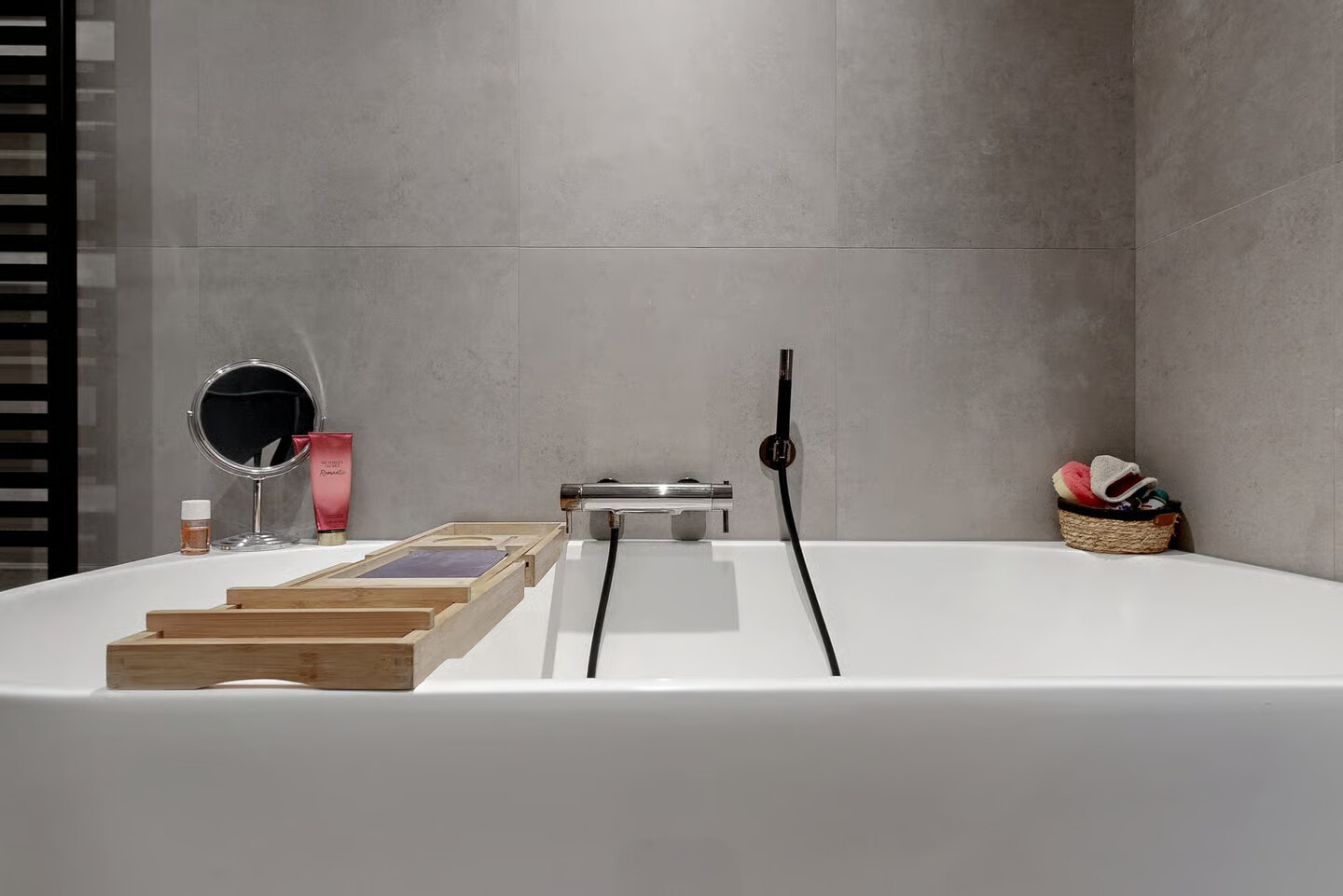 Tussenwoning te koop: Tornemeer 21, Woerden