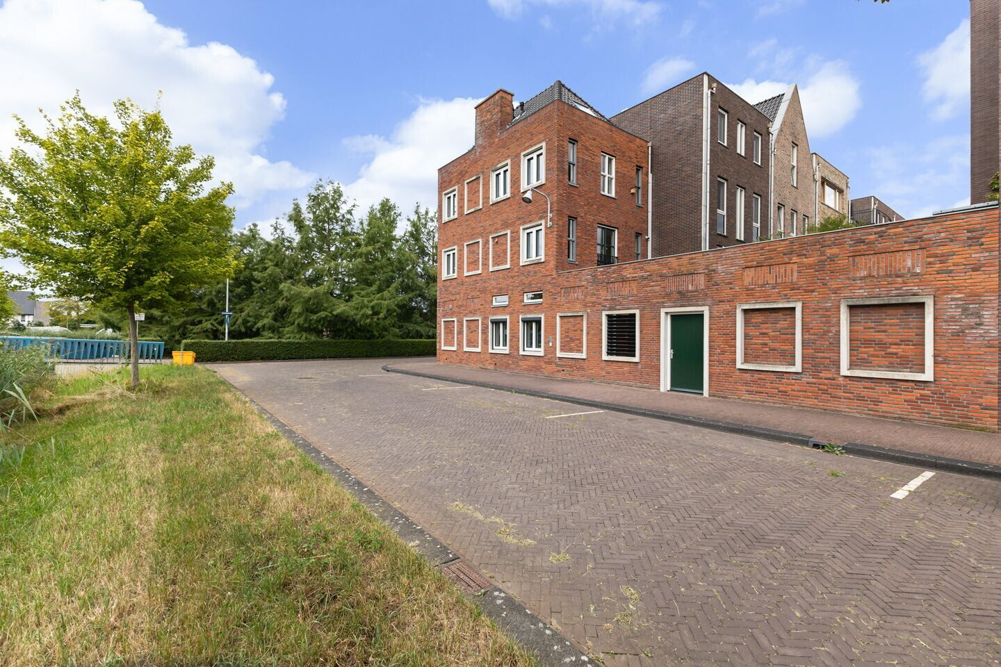 Hoekwoning te koop: Stormeer 31, Woerden