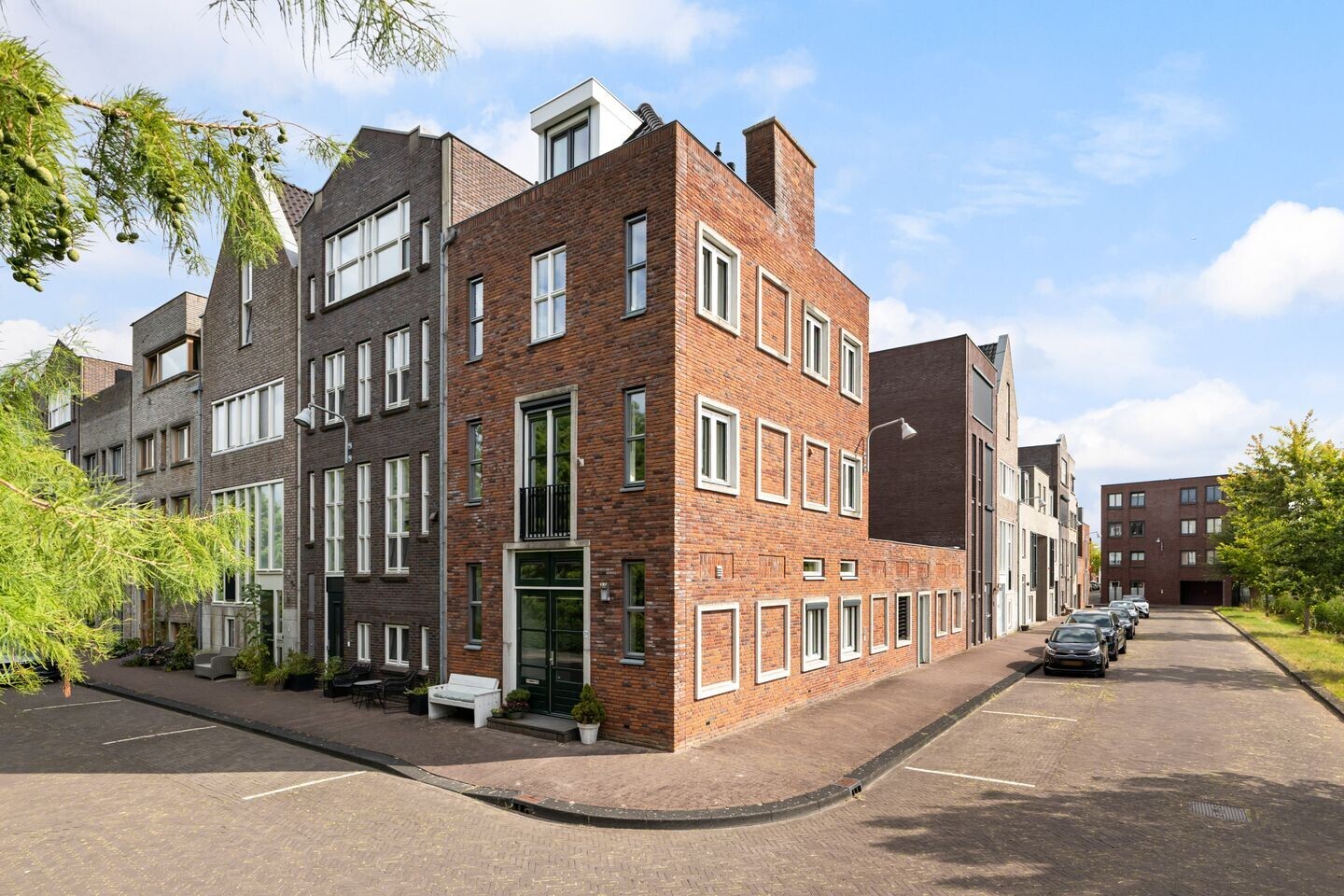 Hoekwoning te koop: Stormeer 31, Woerden