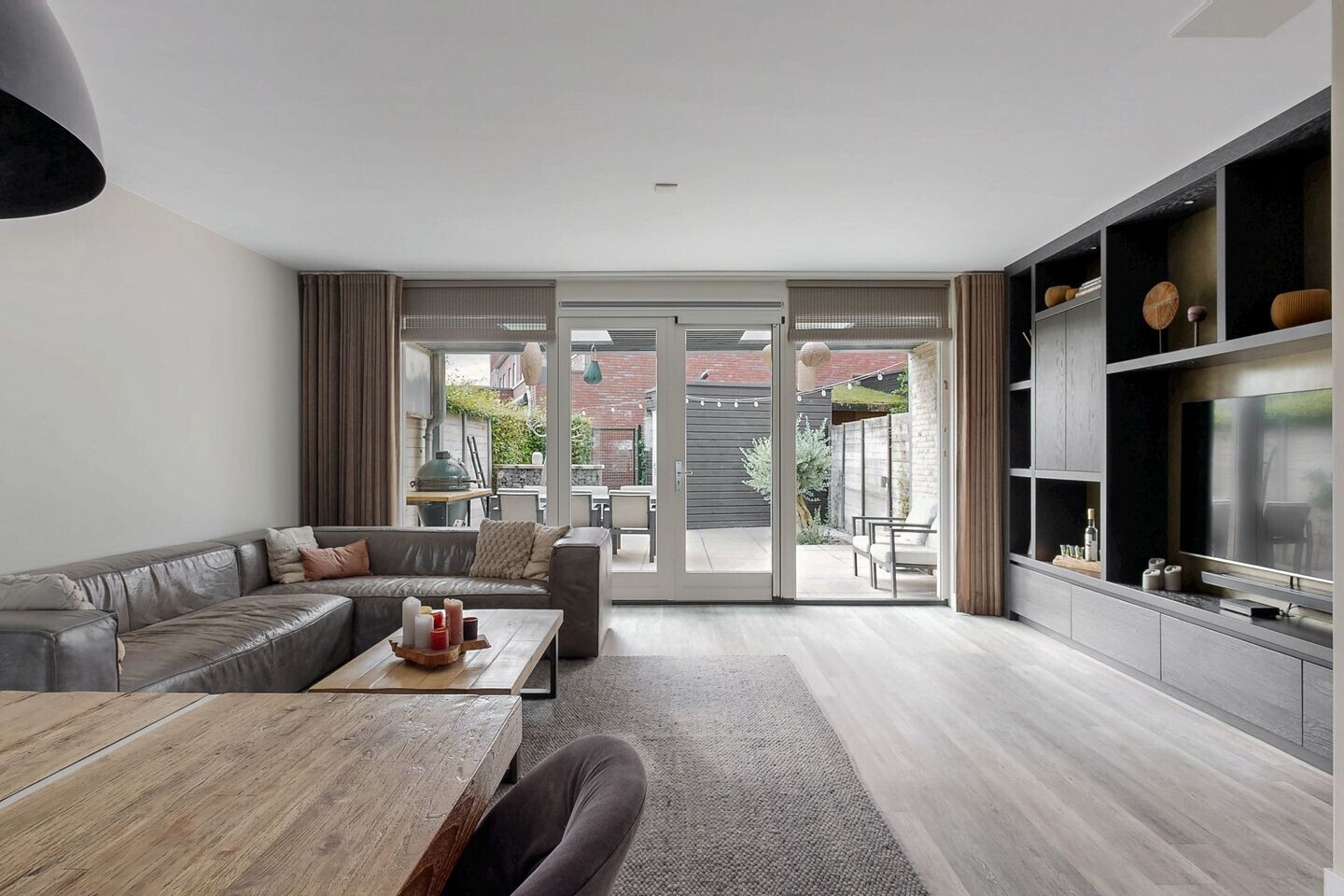 Tussenwoning te koop: Gardameer 25, Woerden