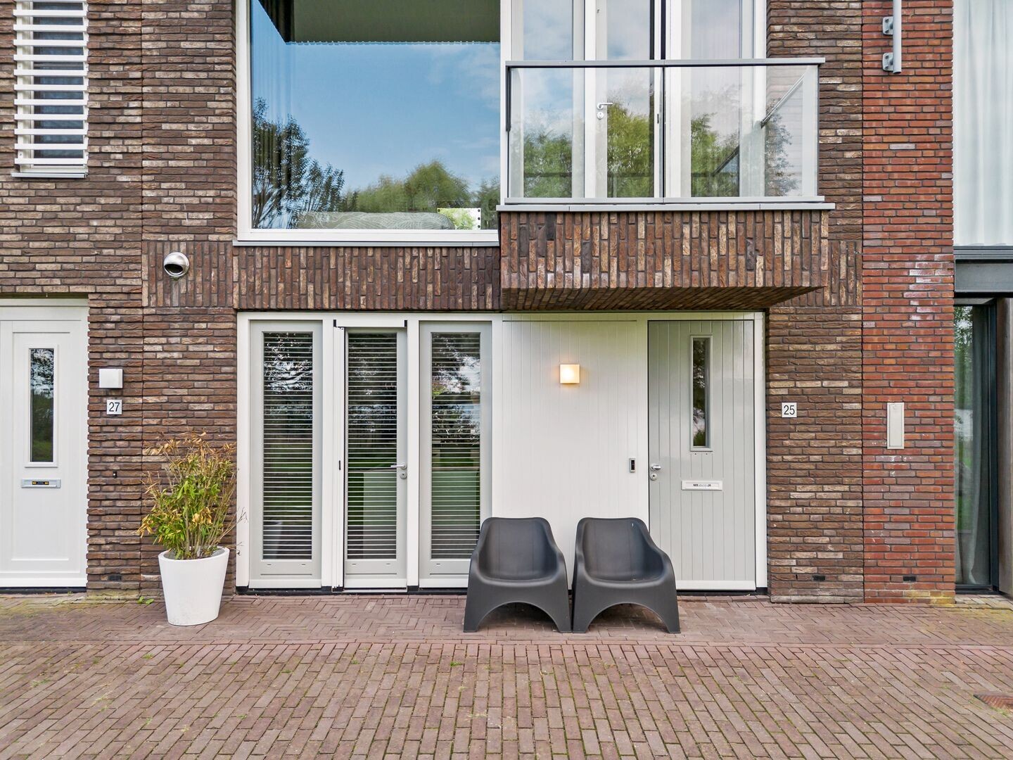 Tussenwoning te koop: Gardameer 25, Woerden