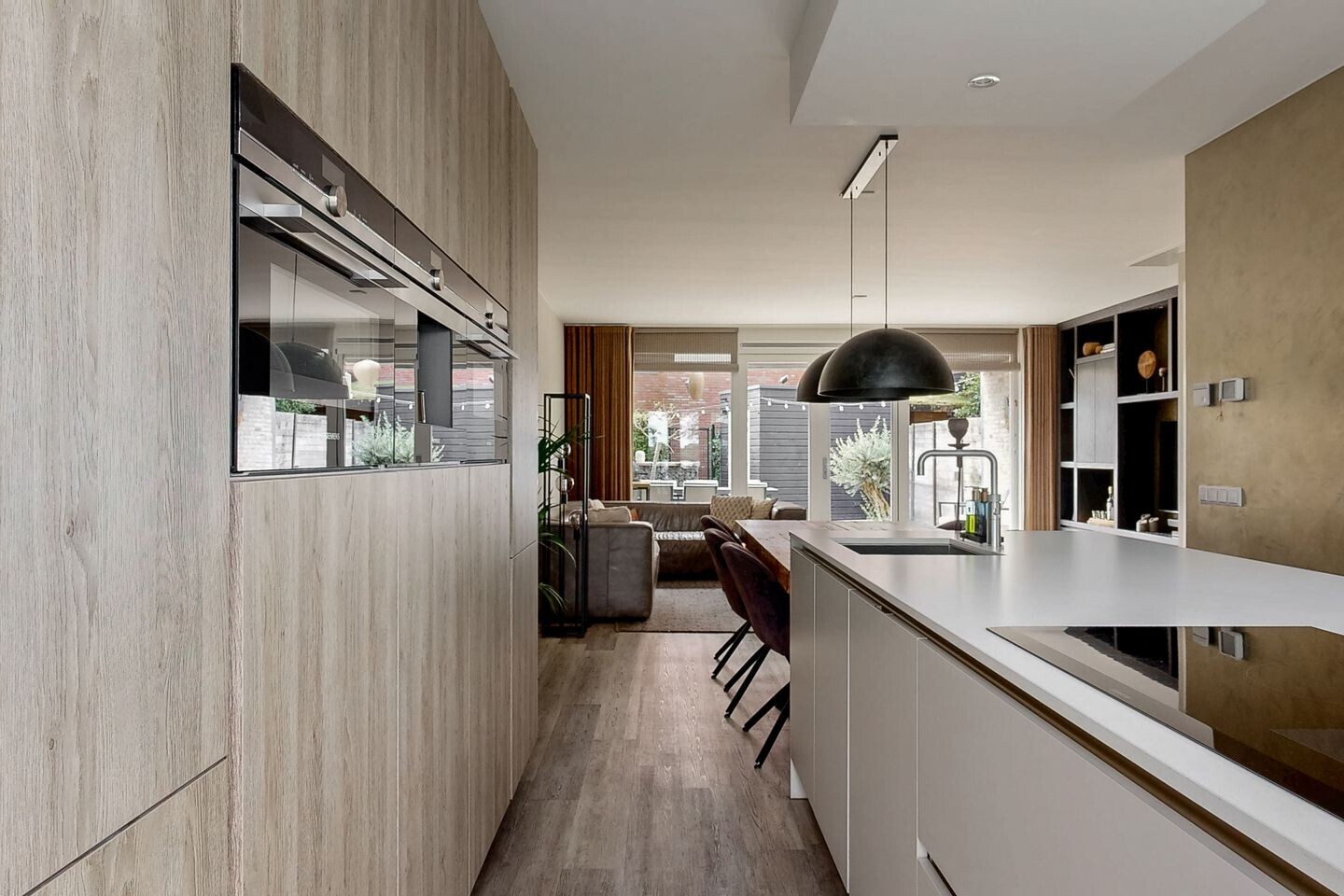 Tussenwoning te koop: Gardameer 25, Woerden