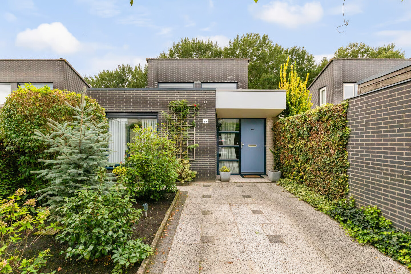 Tussenwoning te koop: Ponddreef 27, Woerden