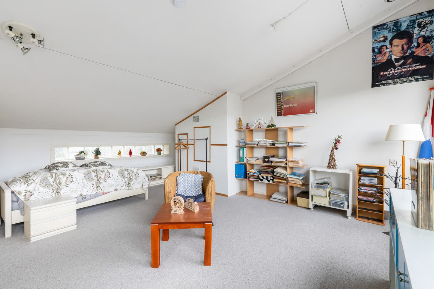 Tussenwoning te koop: Ponddreef 27, Woerden