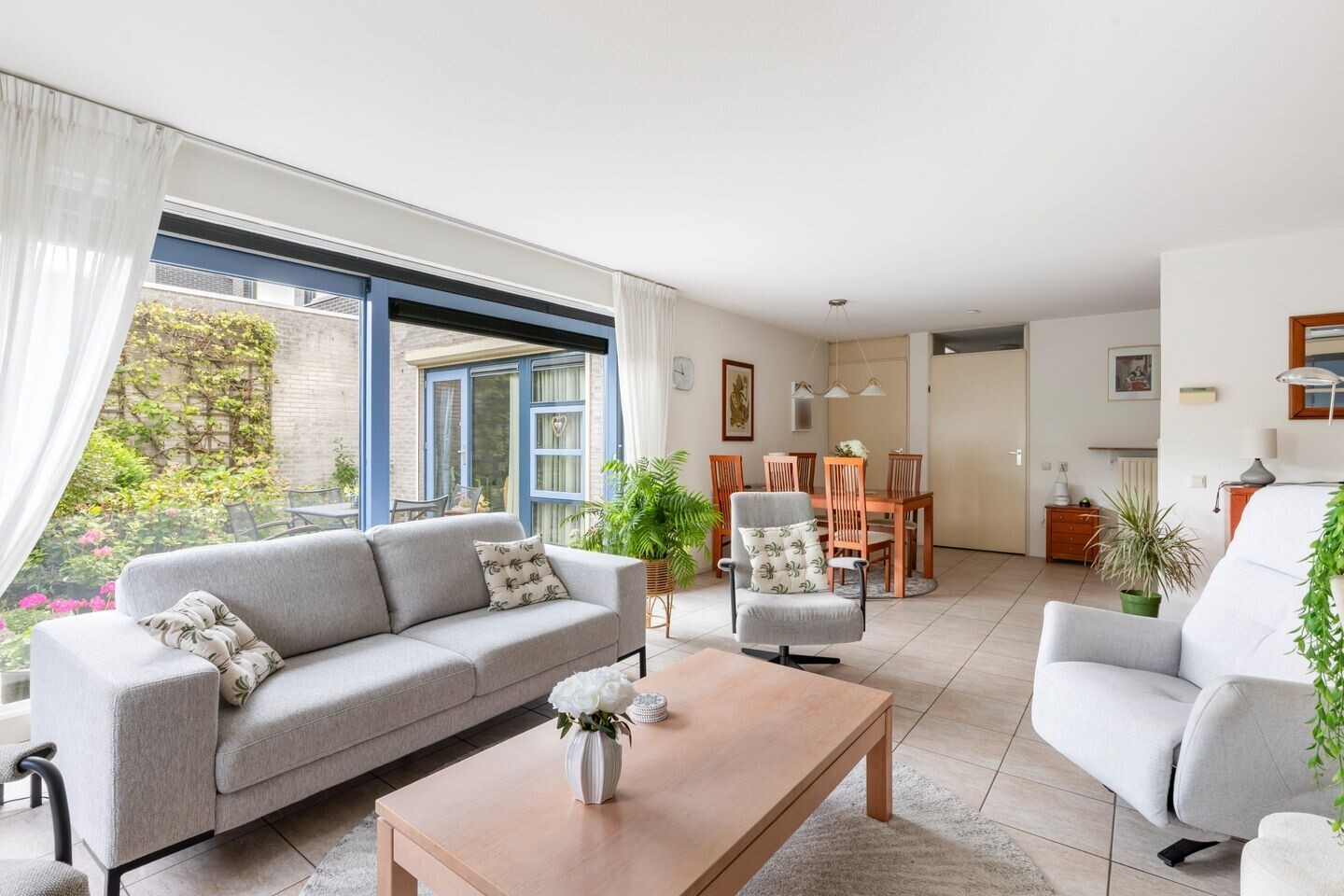 Tussenwoning te koop: Ponddreef 27, Woerden