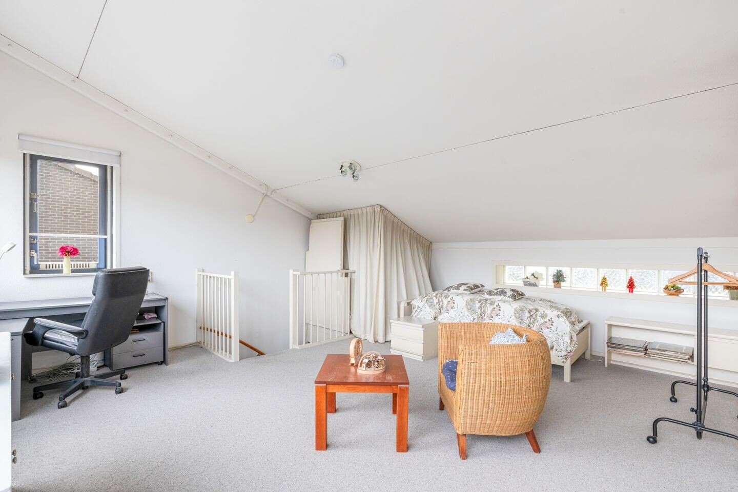Tussenwoning te koop: Ponddreef 27, Woerden