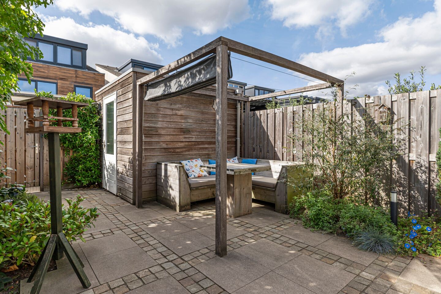 Tussenwoning te koop: Guldendreef 15, Woerden
