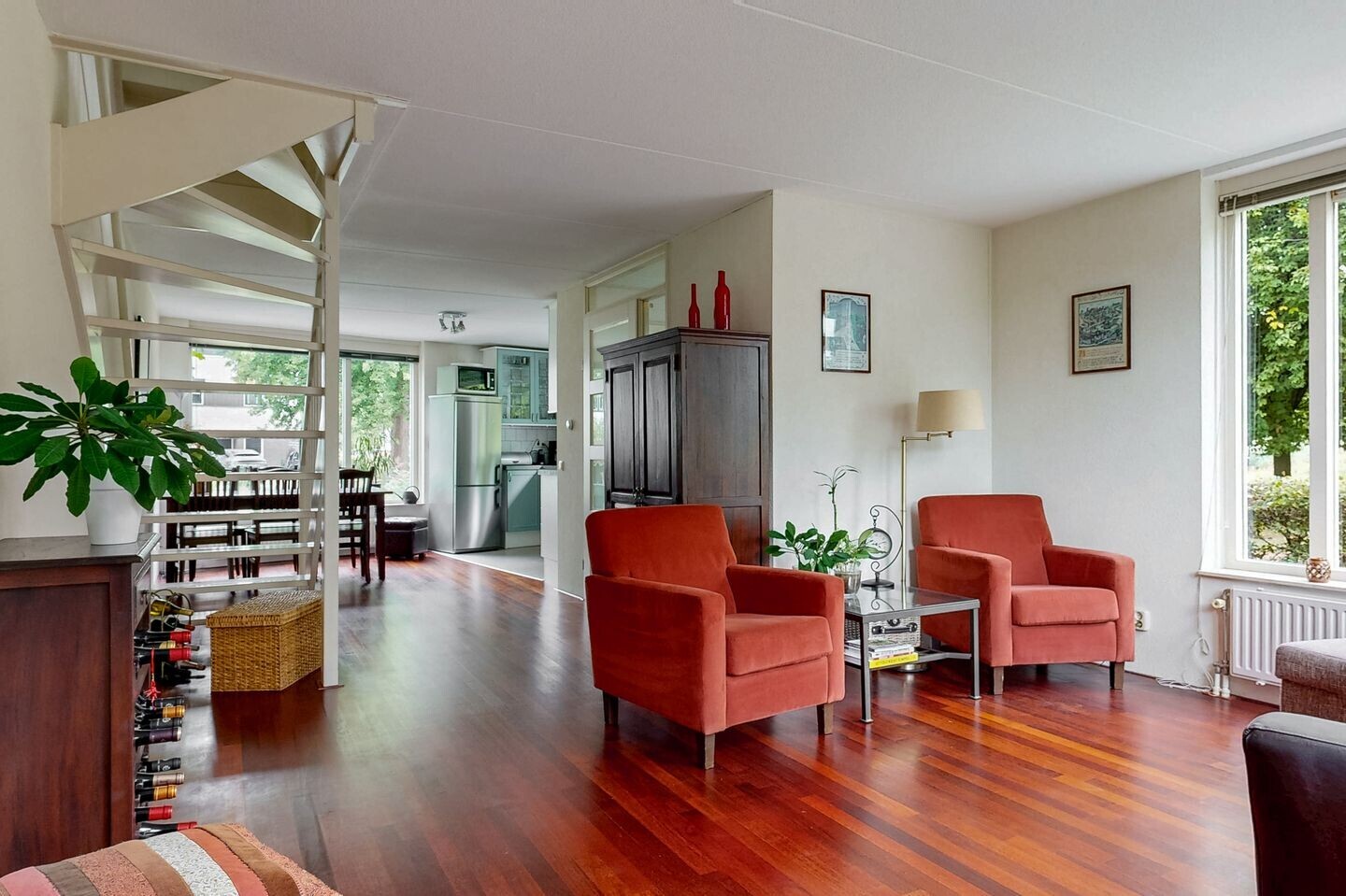 Hoekwoning te koop: Schrijverspad 60, Woerden