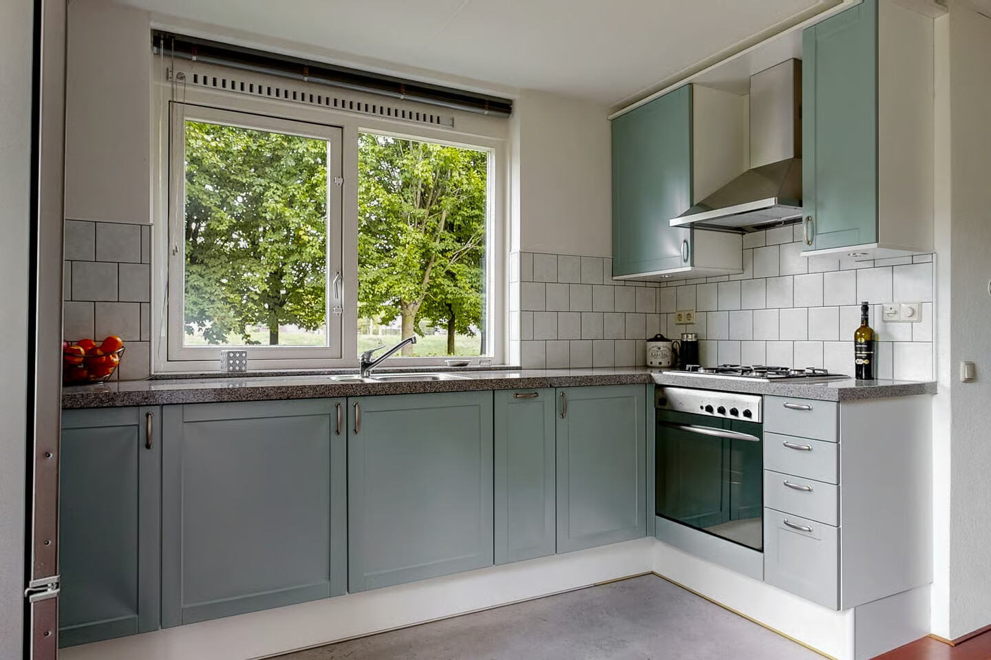 Hoekwoning te koop: Schrijverspad 60, Woerden