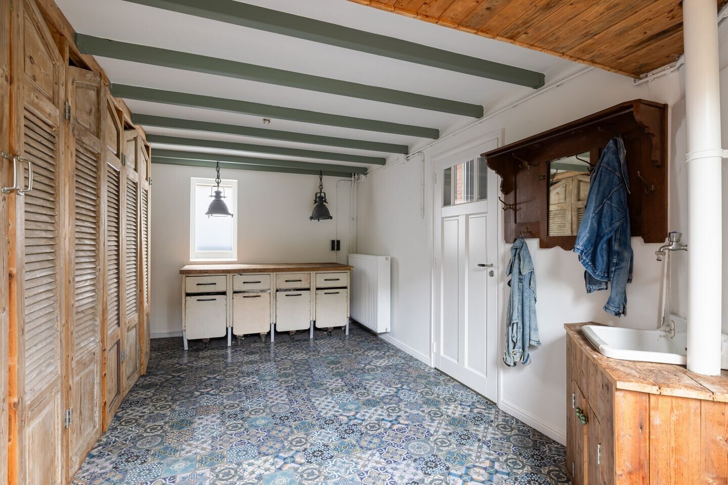 Tussenwoning te koop: de Eem 12, Woerden