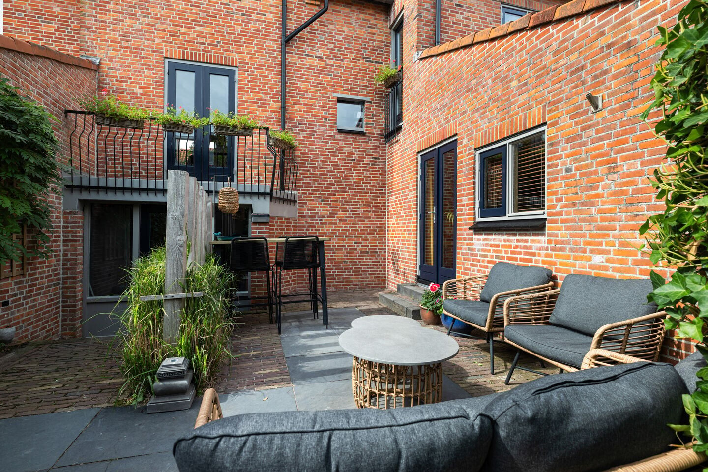 Tussenwoning te koop: de Eem 12, Woerden