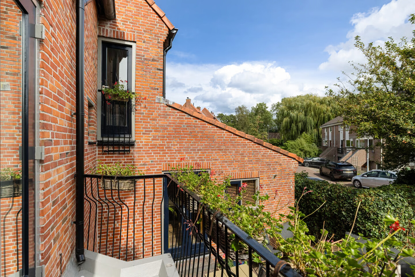 Tussenwoning te koop: de Eem 12, Woerden