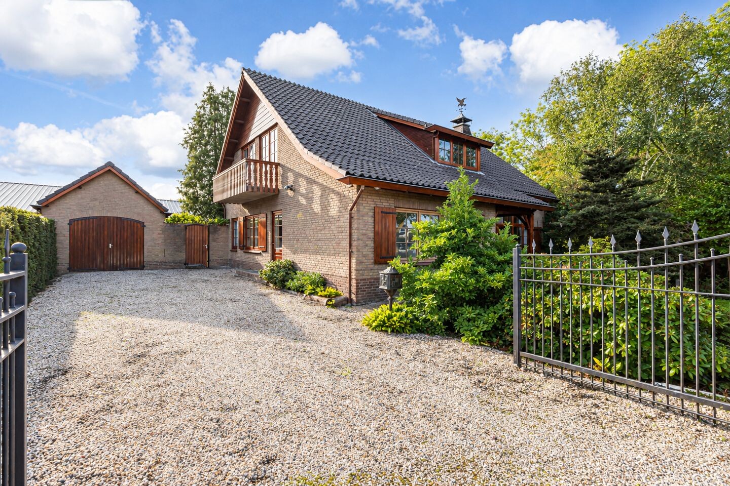 Vrijstaande woning te koop: Waardsedijk 19, Woerden