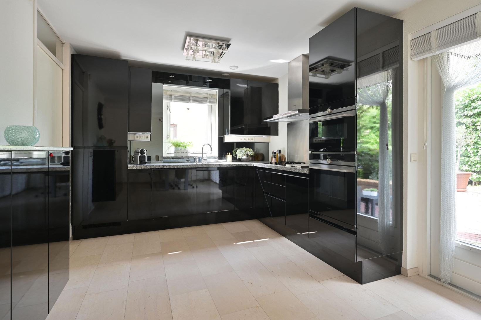 Tussenwoning te koop: Nieuwe Boomgaard 13, Vleuten