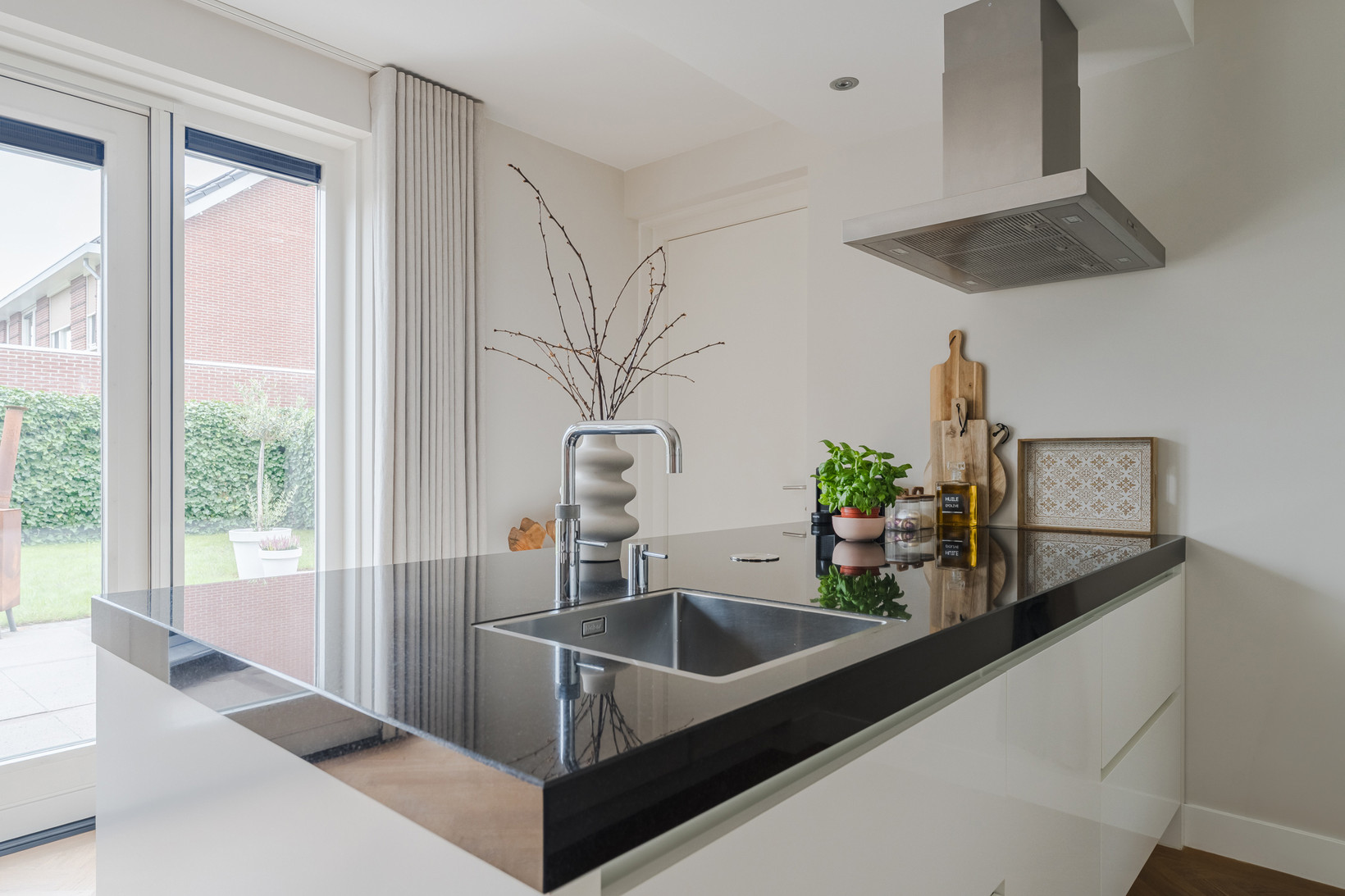 Tussenwoning te koop: Sculpturentuinlaan 53, Vleuten